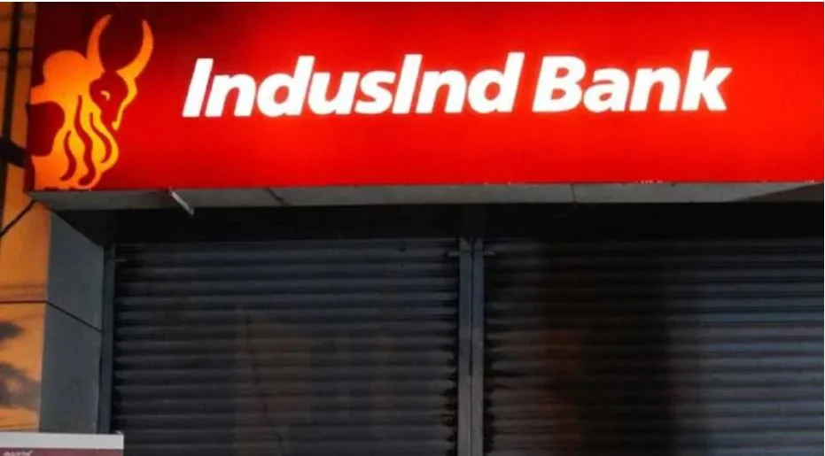 indusind bank share price target 2025